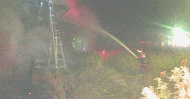 Пожарный поезд станции Лоста потушил горящий жилой дом в поселке Вологодской области