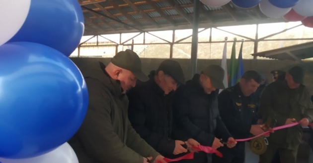 Открытие нового модульного здания для стрелковой команды на станции Манас